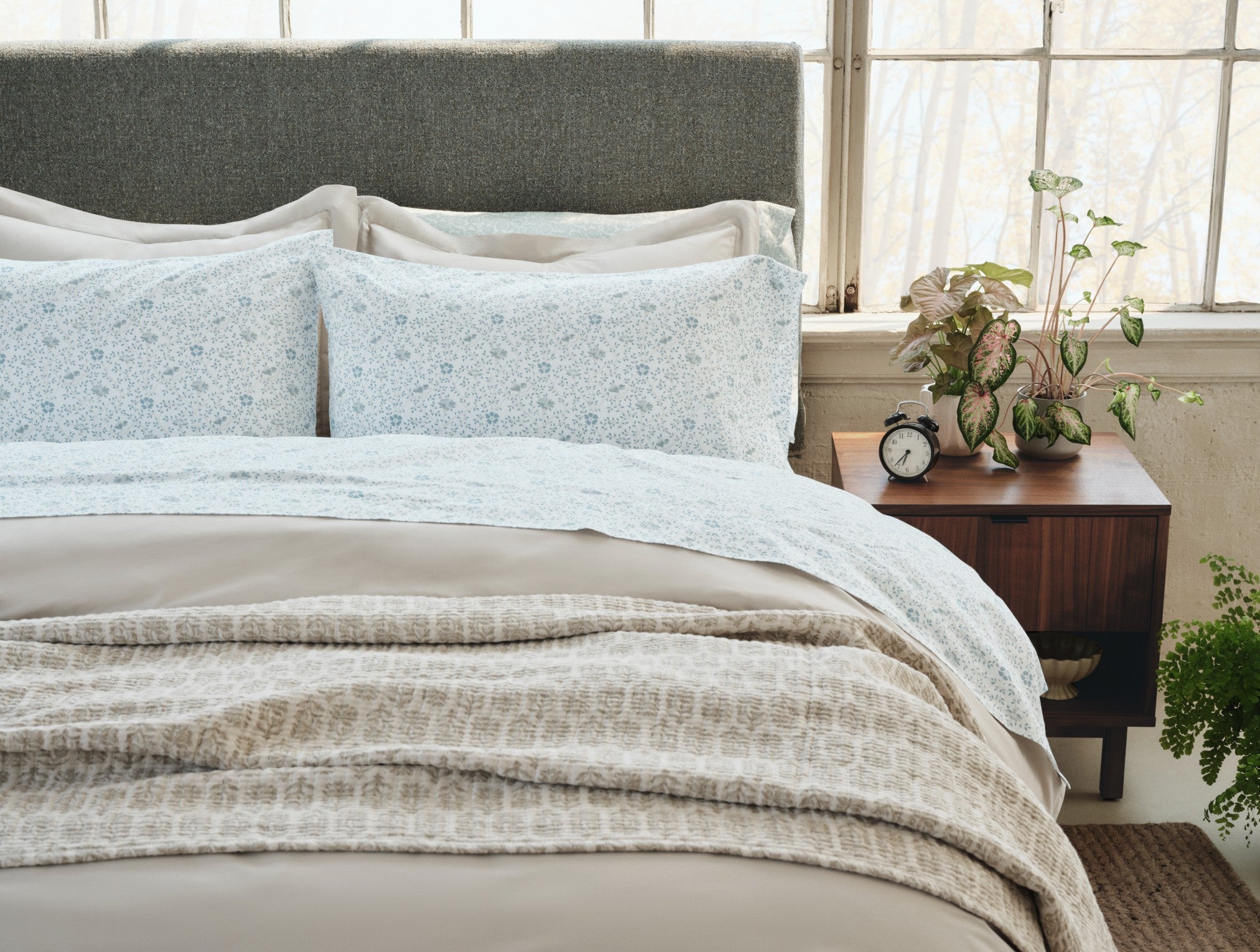 Coyuchi Mirada Matelasse Coverlet
