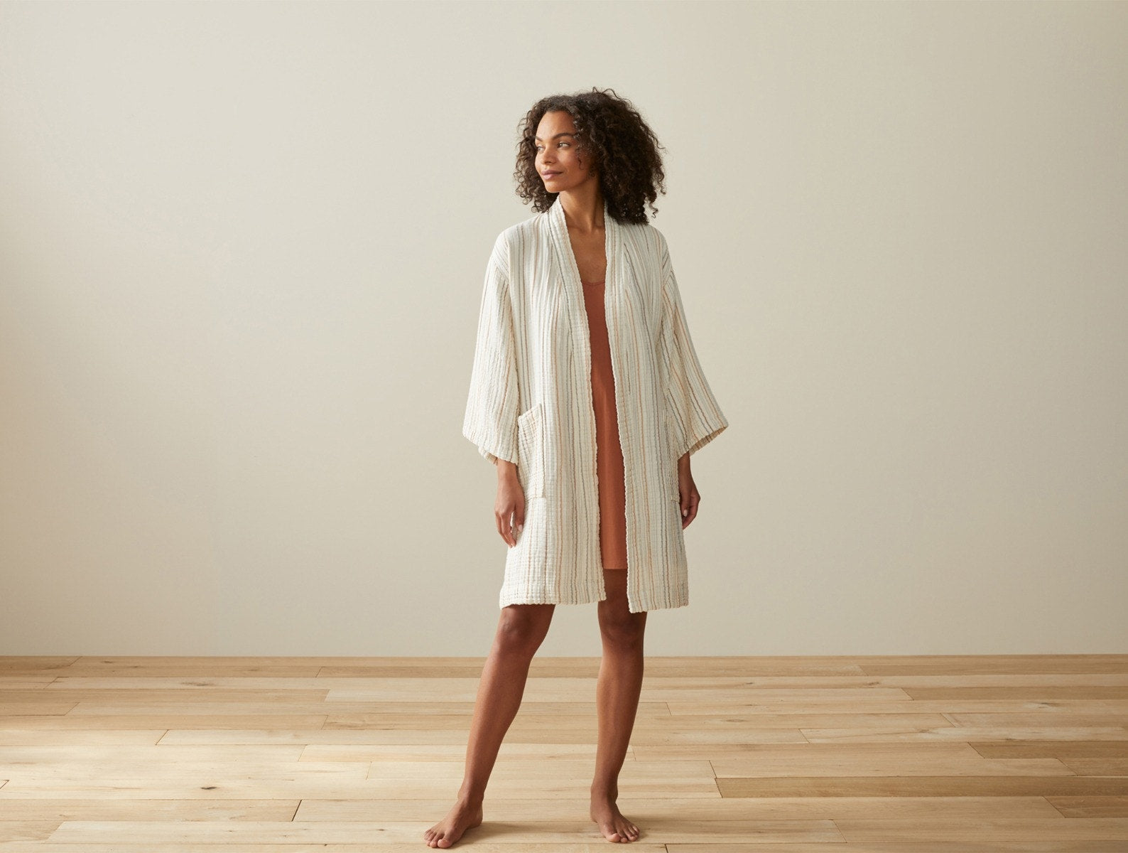 Women's Matelassé Organic Robe - Renewed