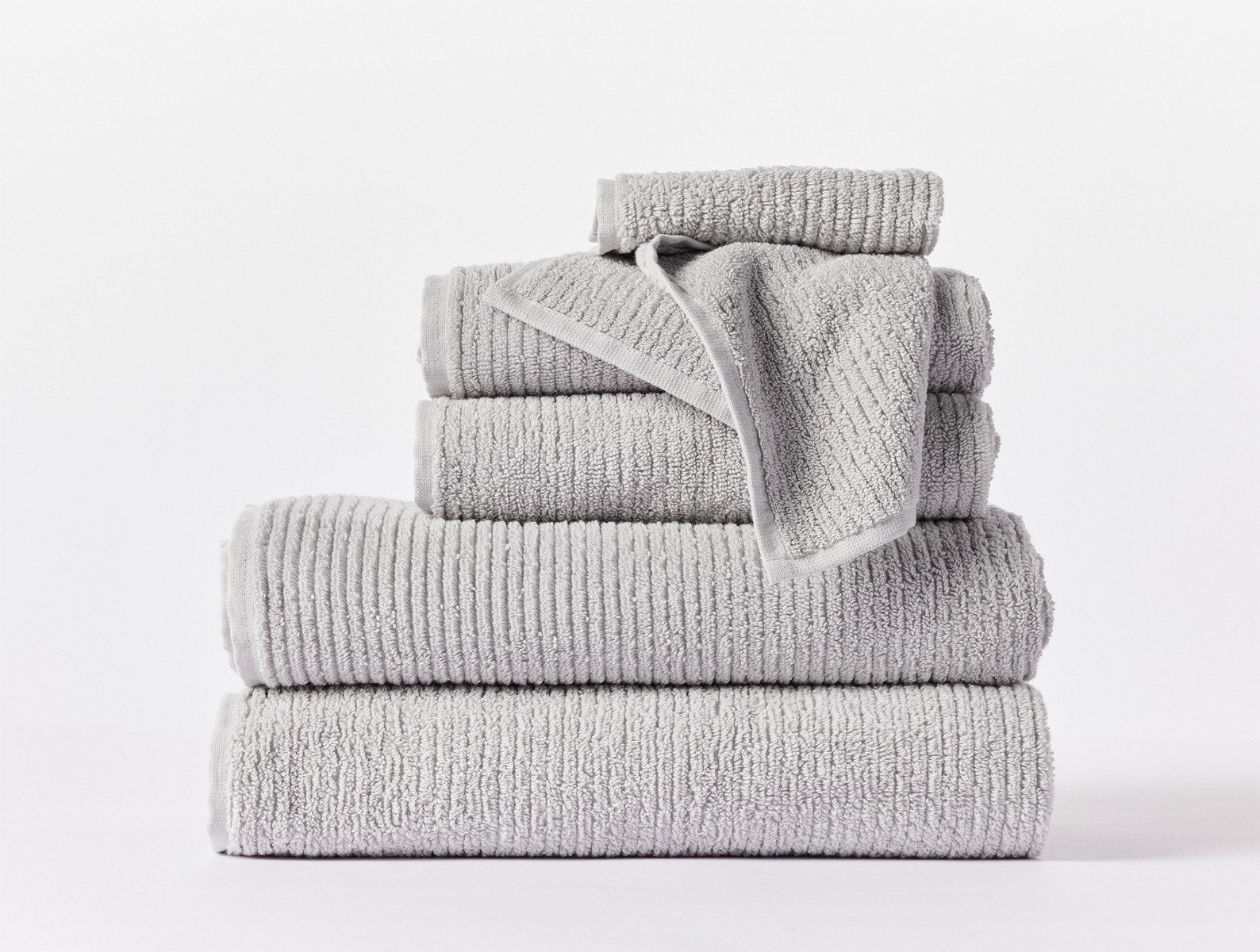 Simple Border Bath Towel Set Of 2