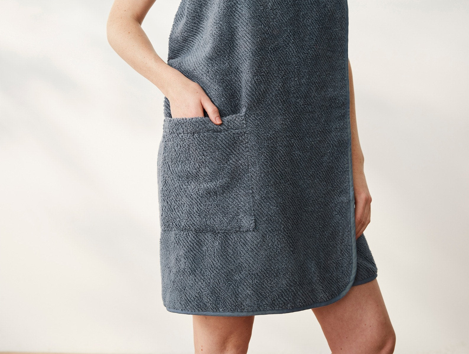 Air Weight Organic Bath Wrap - Renewed