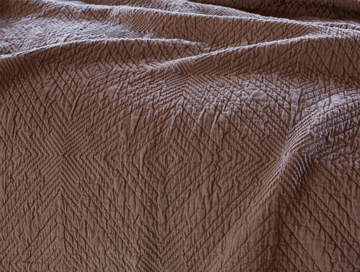 Avila Organic Matelasse Sham - Renewed
