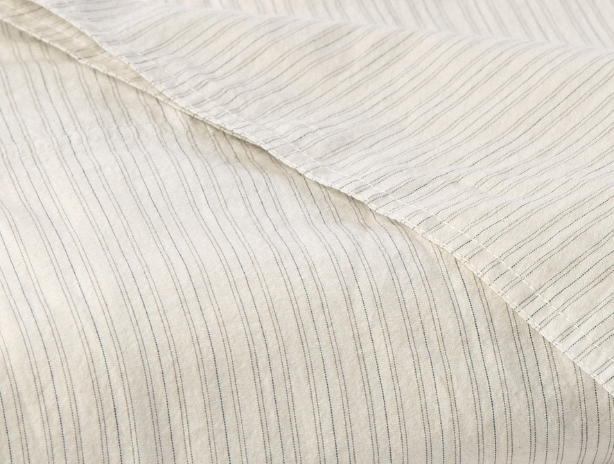 Organic Crinkled Percale™ Sheets | Undyed w/Indigo-Mid Gray