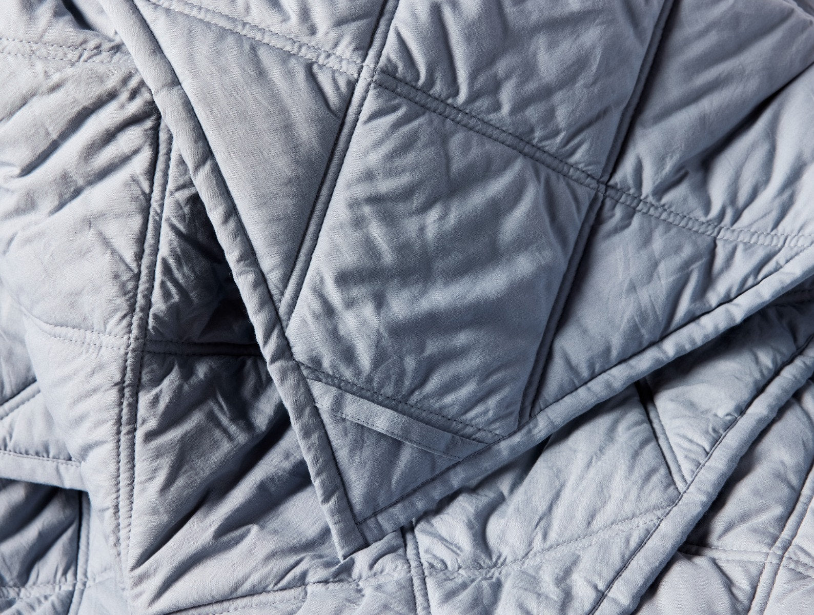 Diamond-Stitched Organic Cotton Comforter 