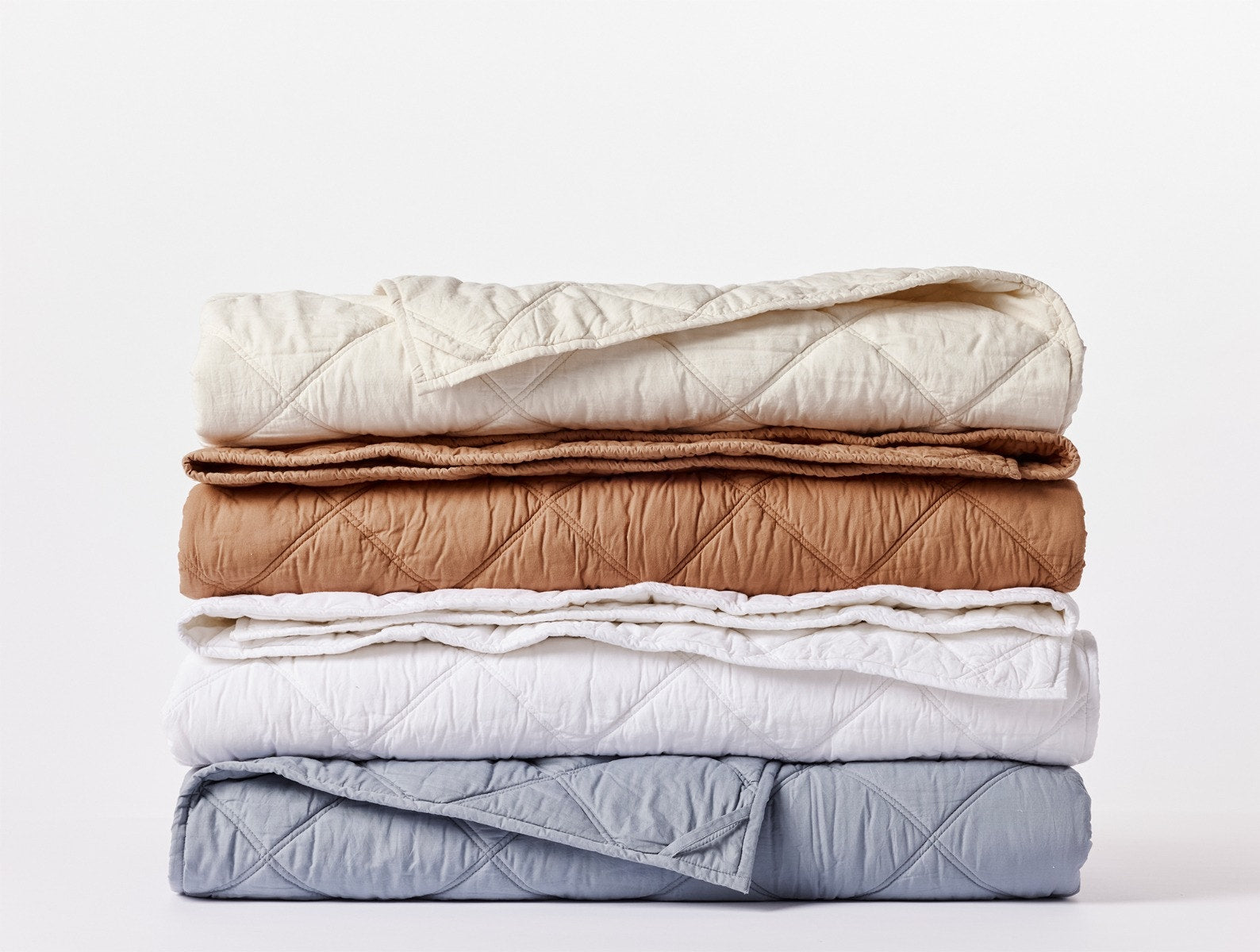 Diamond-Stitched Organic Cotton Comforter 