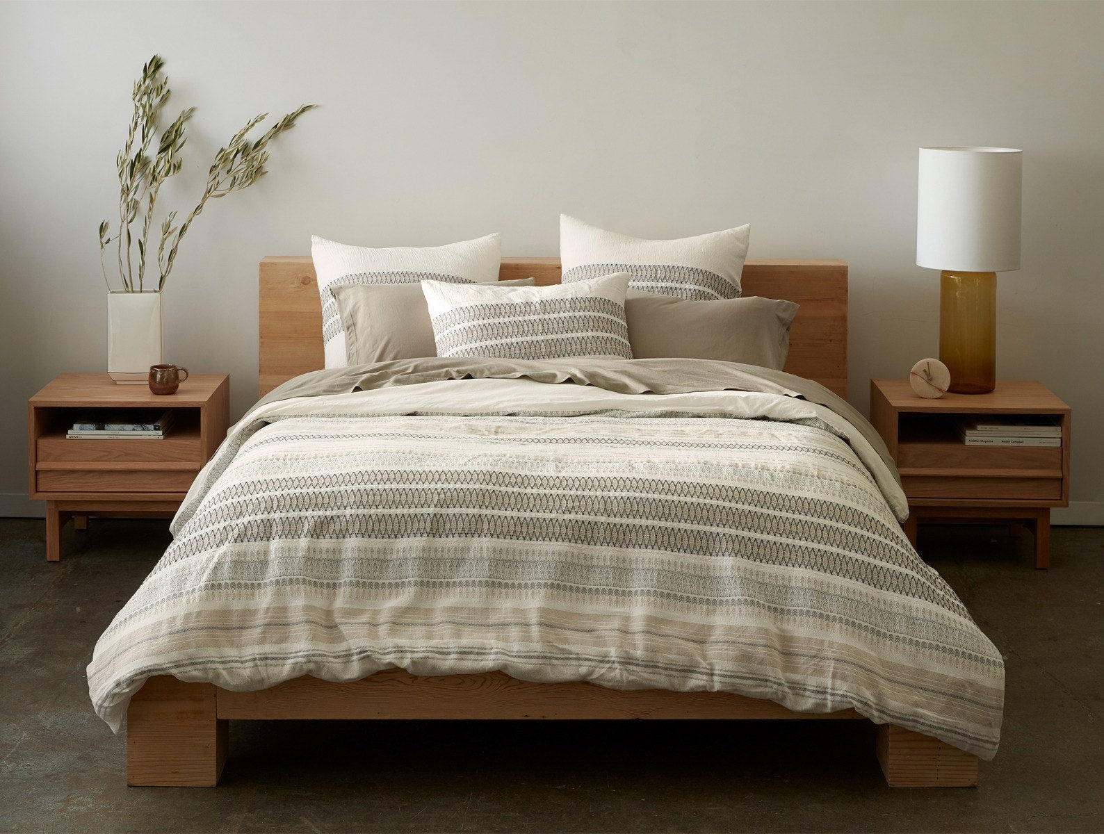 Coyuchi Lost Coast Duvet Cover - Thumbnail 3