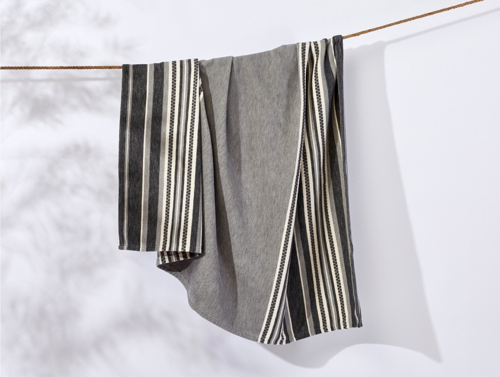 Mariposa Supersoft Organic Cotton Blanket 
