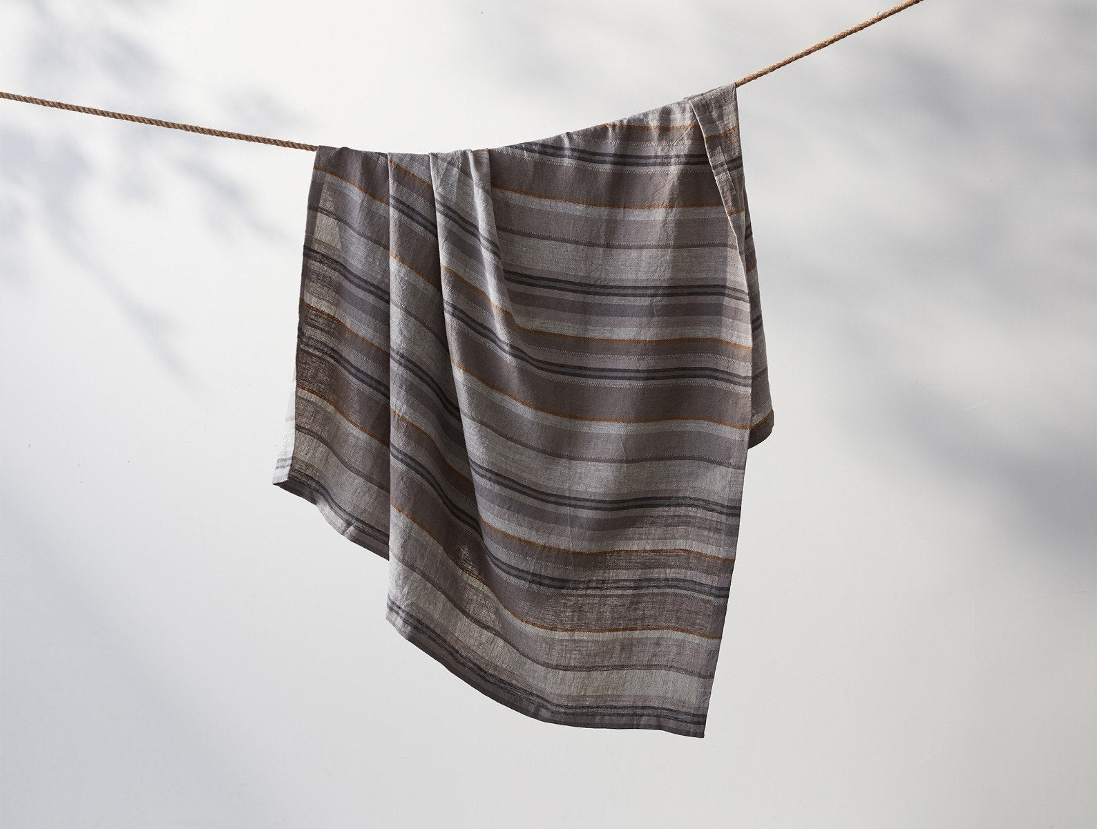 Mojave Organic Linen Throw 