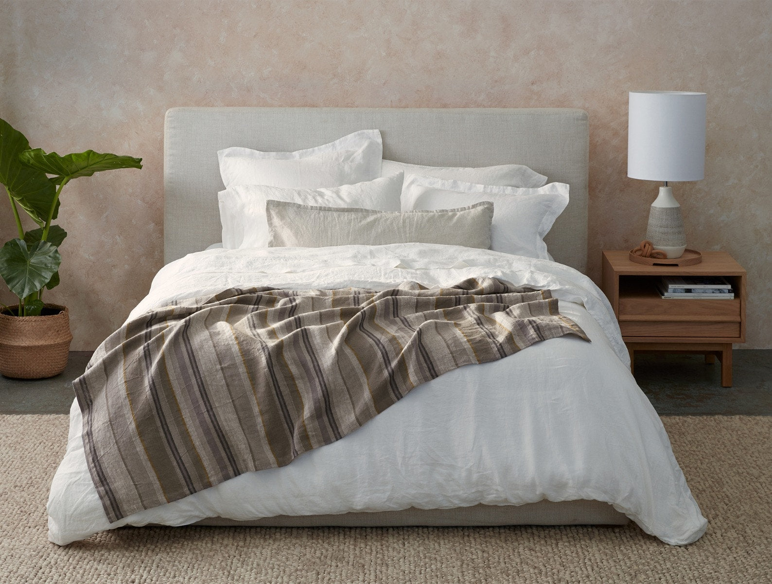 Mojave Organic Linen Throw 