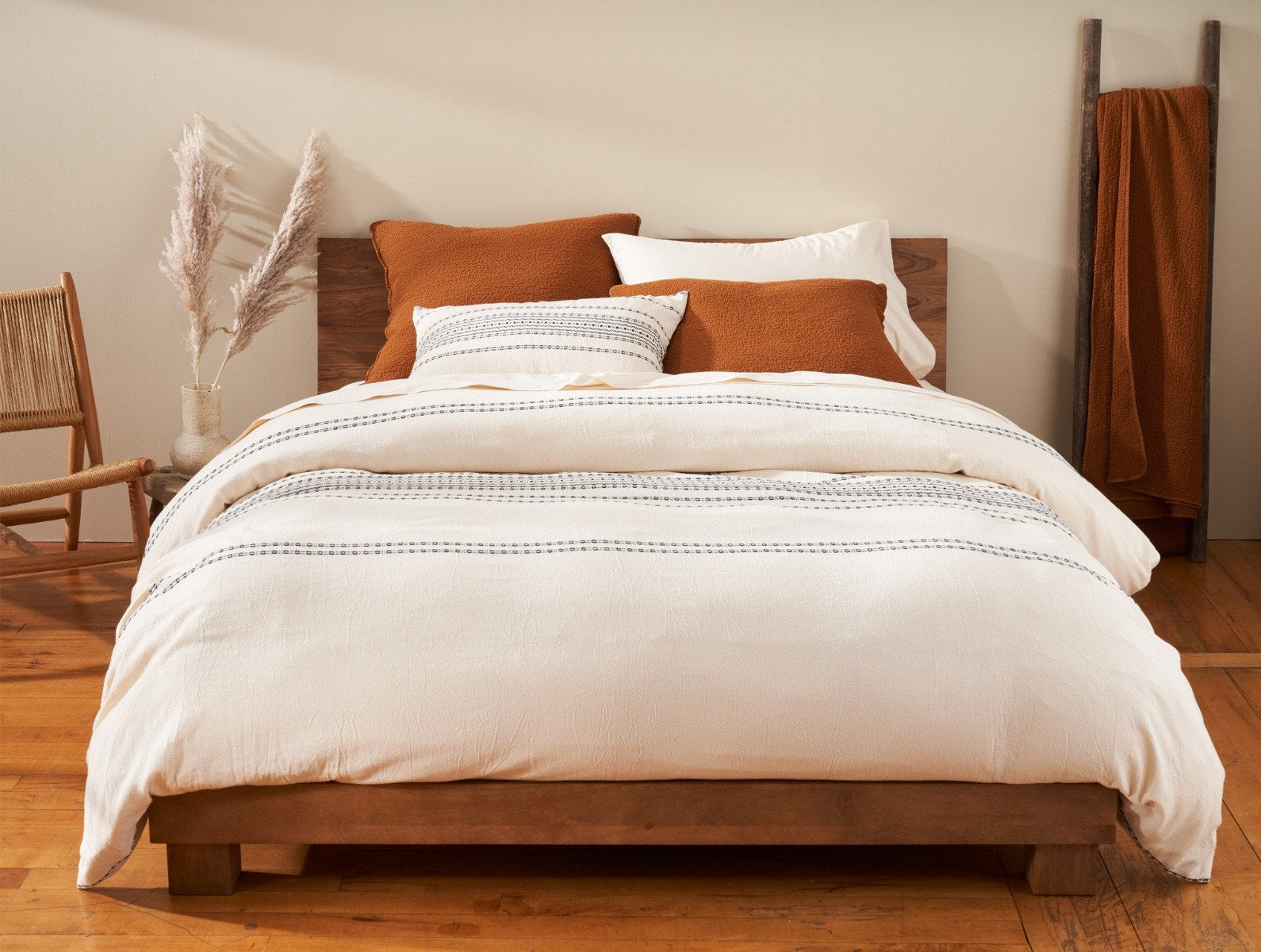 Coyuchi Rippled Stripe Duvet Cover - Thumbnail 5