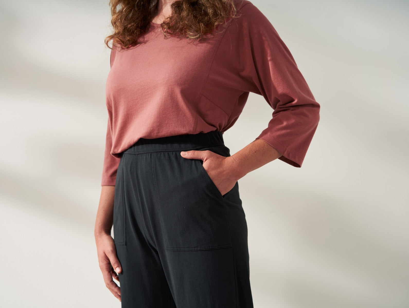 Women's Solstice Organic Wide Leg Crop Pants 