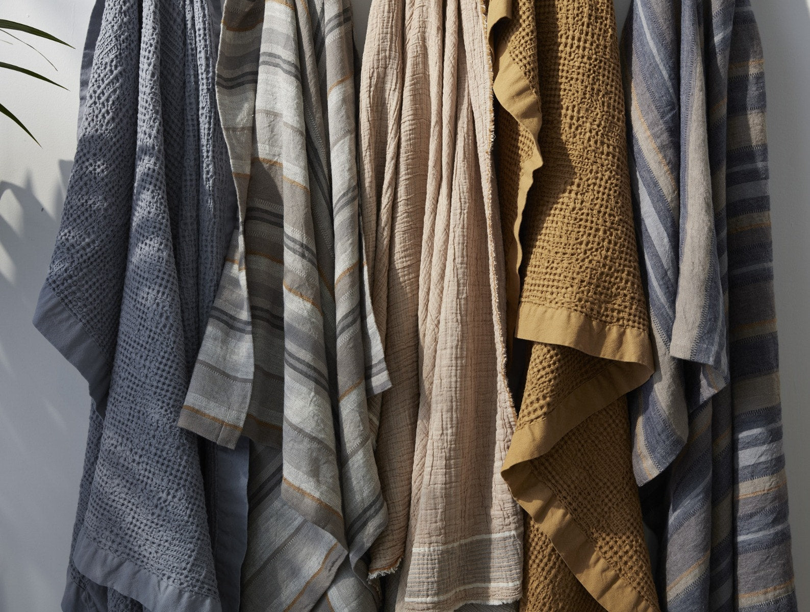 Mojave Organic Linen Throw 