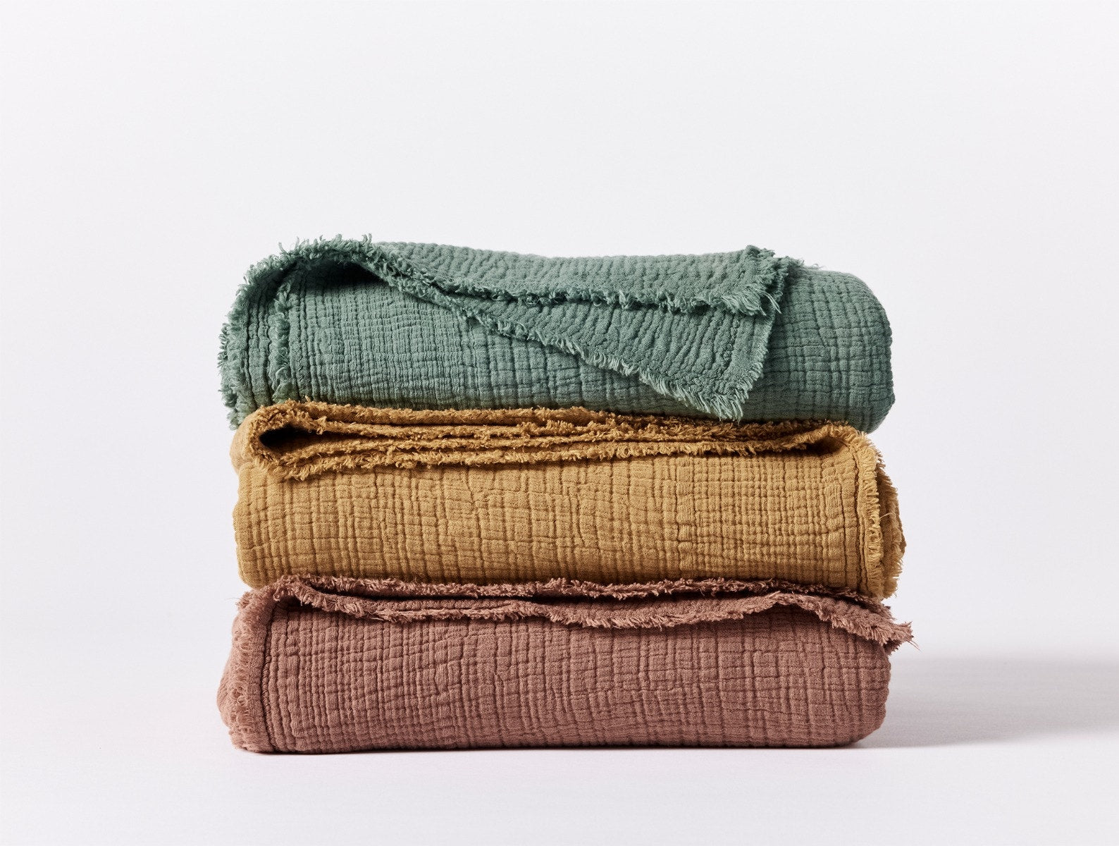 Topanga Organic Matelasse Throw 