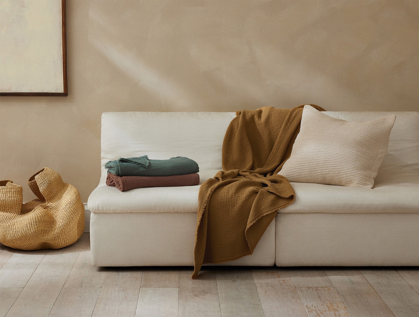 Topanga Organic Matelasse Throw – Coyuchi