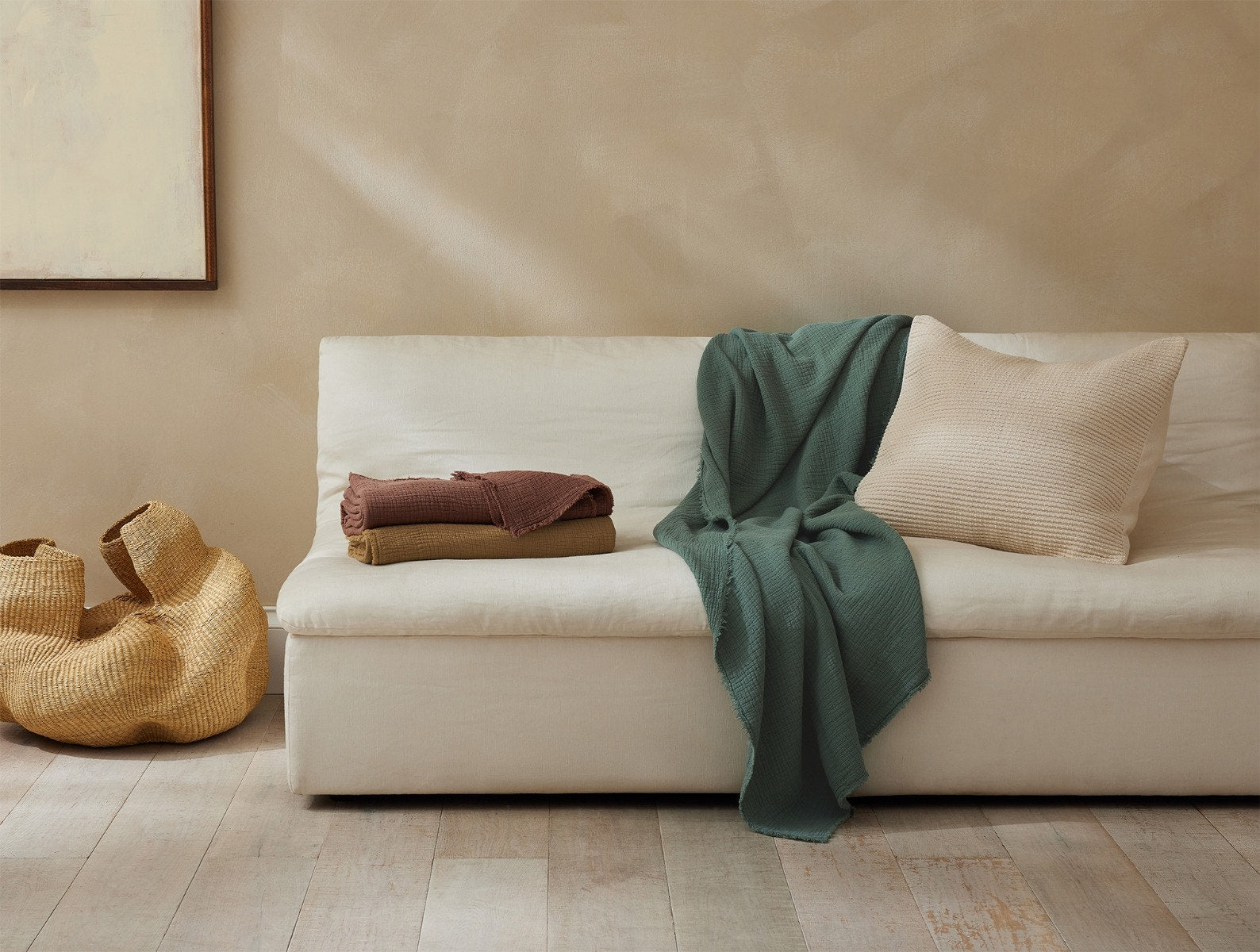 Topanga Organic Matelasse Throw – Coyuchi