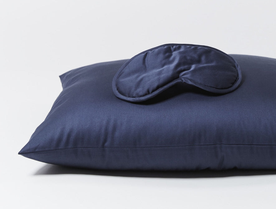 Organic Sateen Travel Sleep Set | Mid Gray