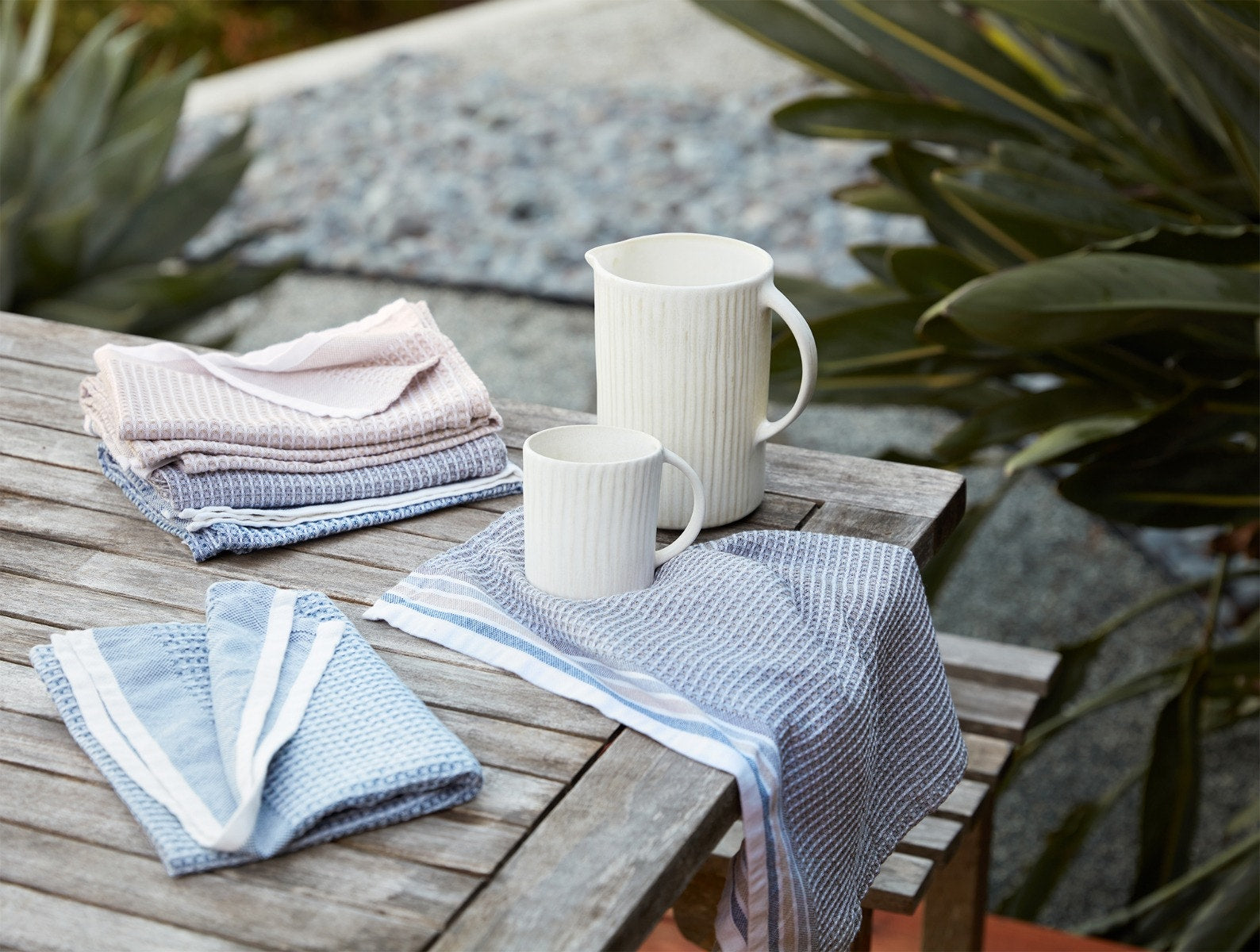 Blue store kitchen towels