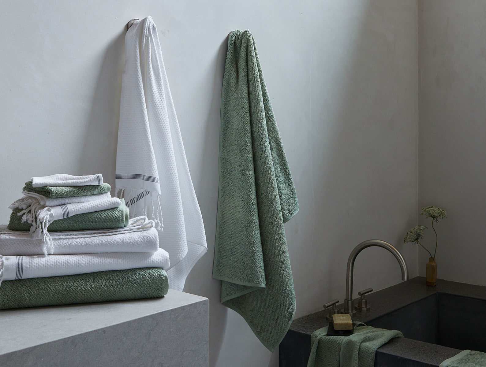 The Company Store Green Earth Quick Dry Linen Solid Cotton Bath Towel