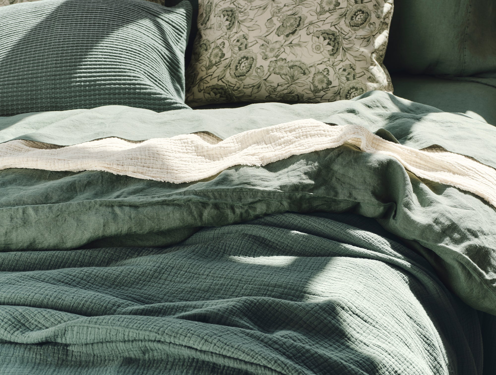 Topanga Organic Matelasse Blanket