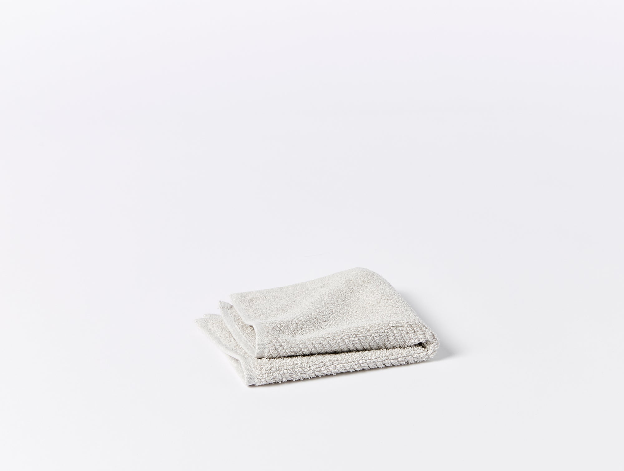 White Seventeen Piece Soft Cotton Bath Towel Set